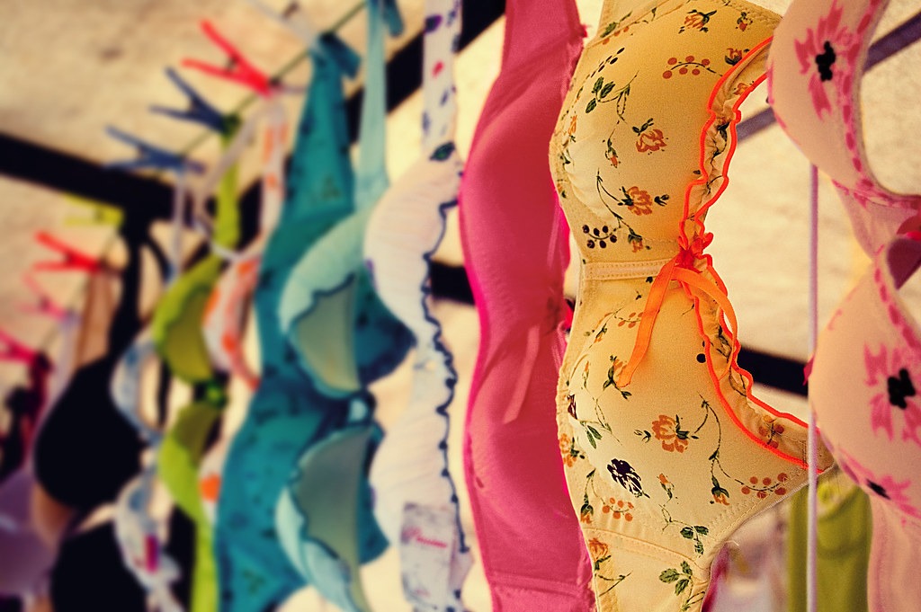 Bras To Wear With Spaghetti Straps