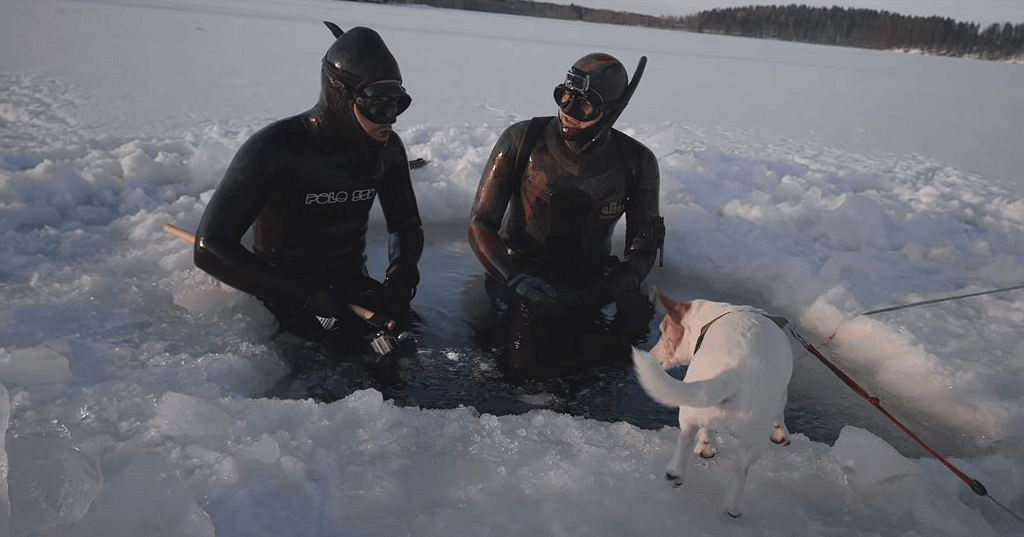 What to Wear under a Wetsuit in Cold Water